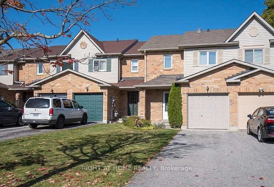 28 Bates Court, Barrie, ON, L4N 8L8 - 3
