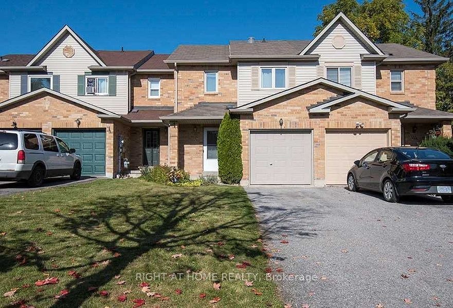 28 Bates Court, Barrie, ON, L4N 8L8 - 2