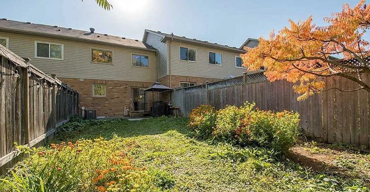 28 Bates Court, Barrie, ON, L4N 8L8 - 33