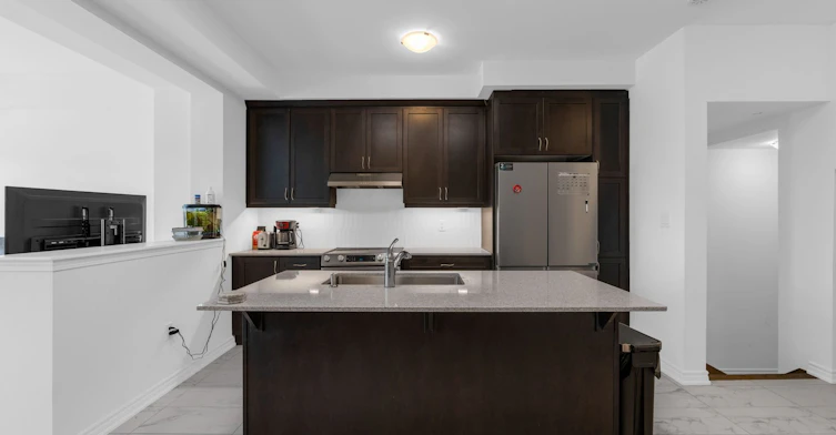 82 Yorkshire Drive, Barrie, ON, L9J 1B5 - 4