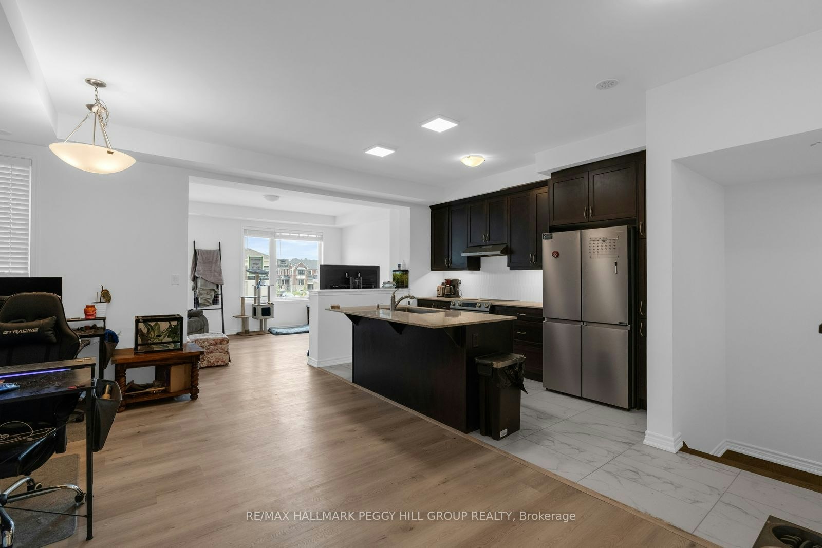 82 Yorkshire Drive, Barrie, ON, L9J 1B5 - 3