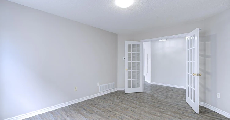 20 Bell Street, Barrie, ON, L4N 0J2 - 19