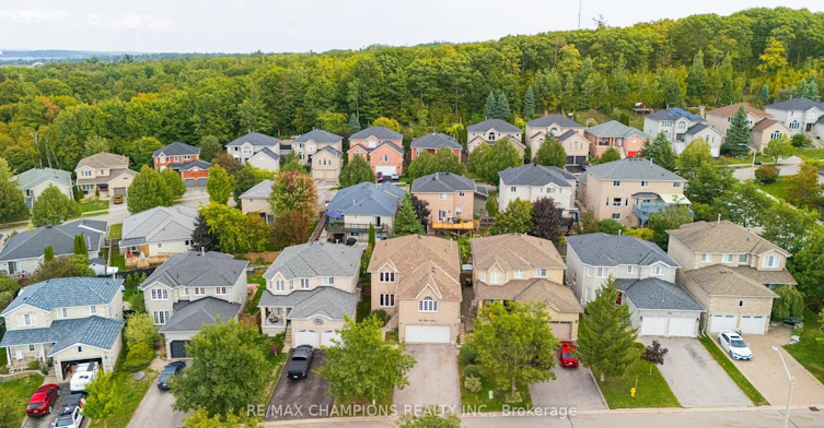 20 Bell Street, Barrie, ON, L4N 0J2 - 2