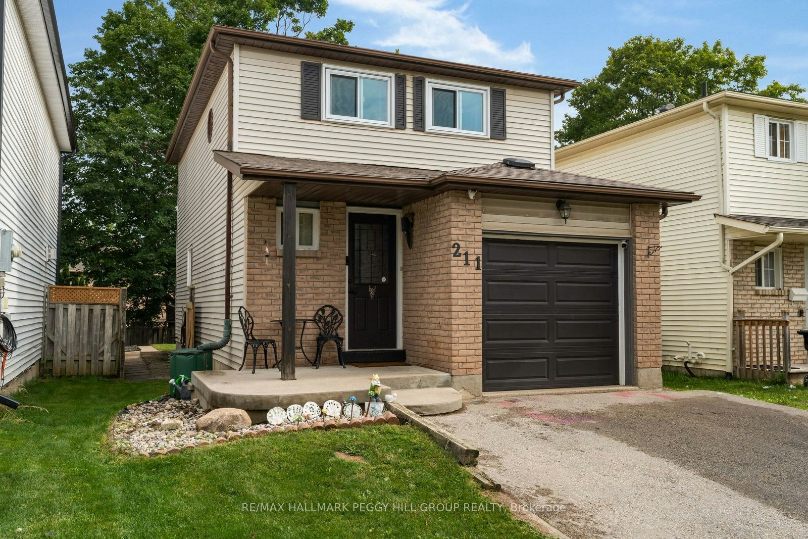 211 Hickling Trail, Barrie, ON, L4M 5W6