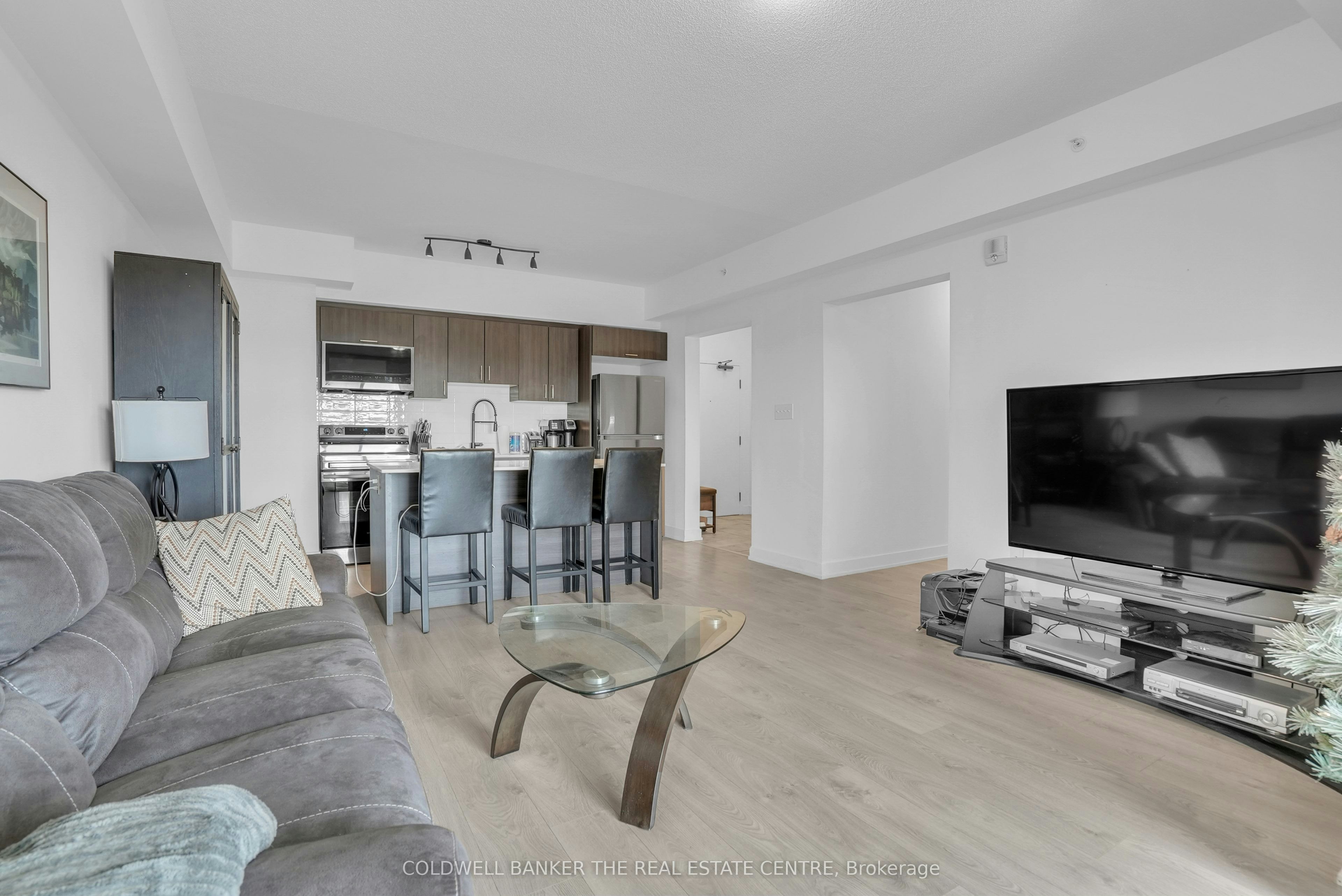 512-5 Chef Lane, Barrie, ON, L9J 0J8