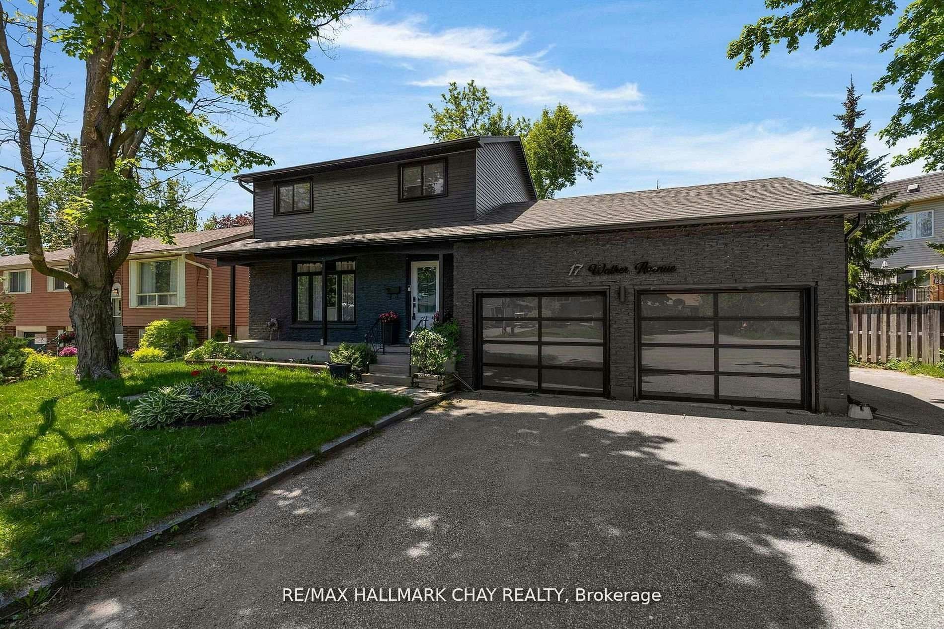 17 Walker Avenue, Orillia, ON, L3V 6G8