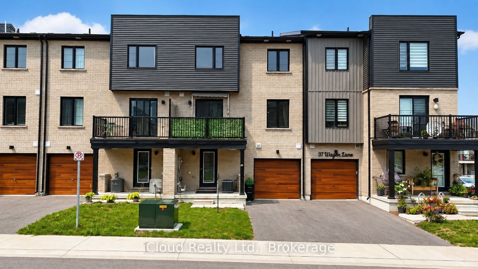 35 Wagon Lane, Barrie, ON, L9J 0V4