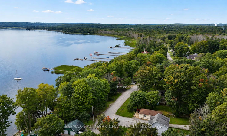 375 Robins Point Road