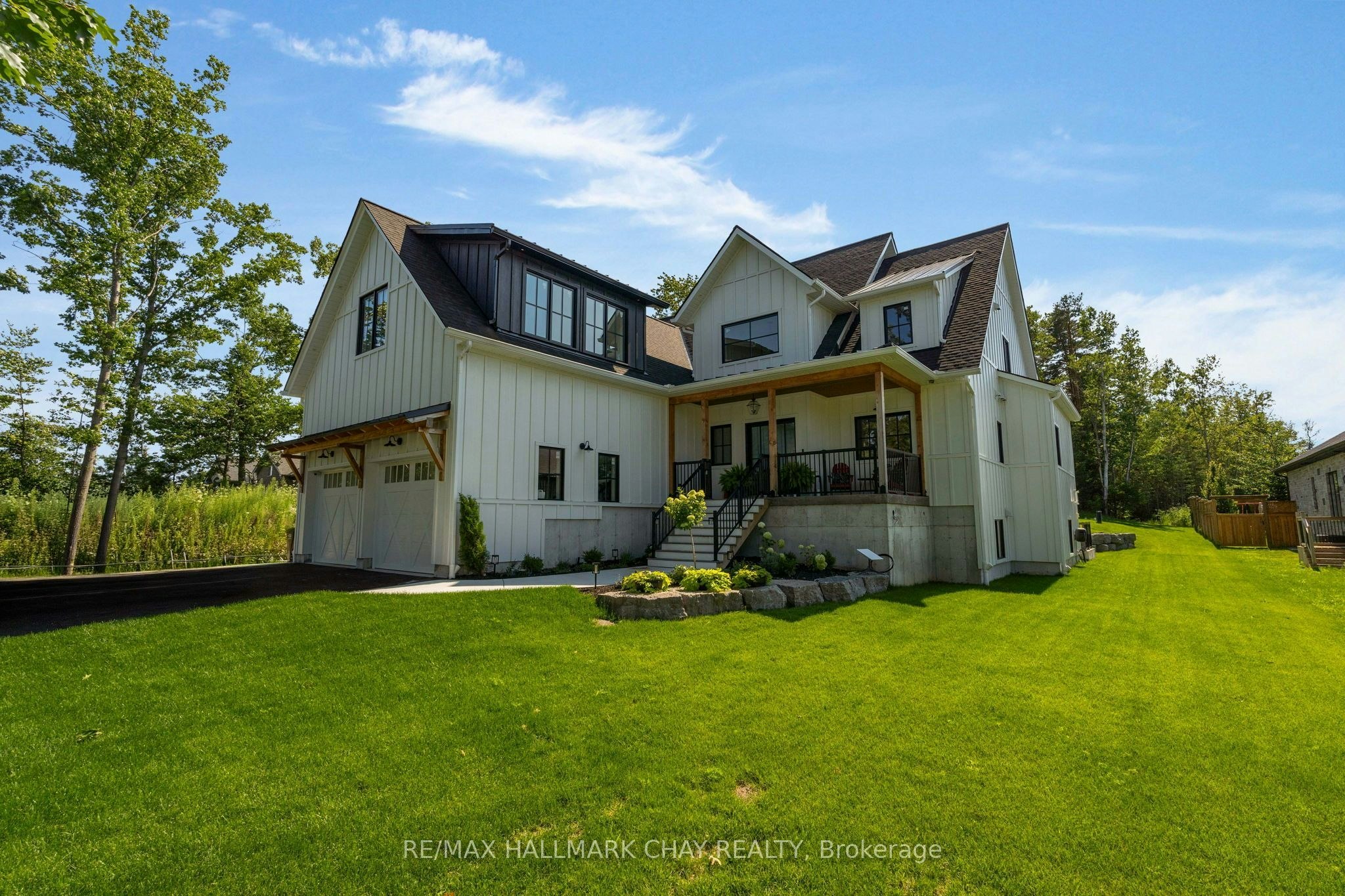 25 Heatherwood Drive, Springwater, ON, L0L 1X1