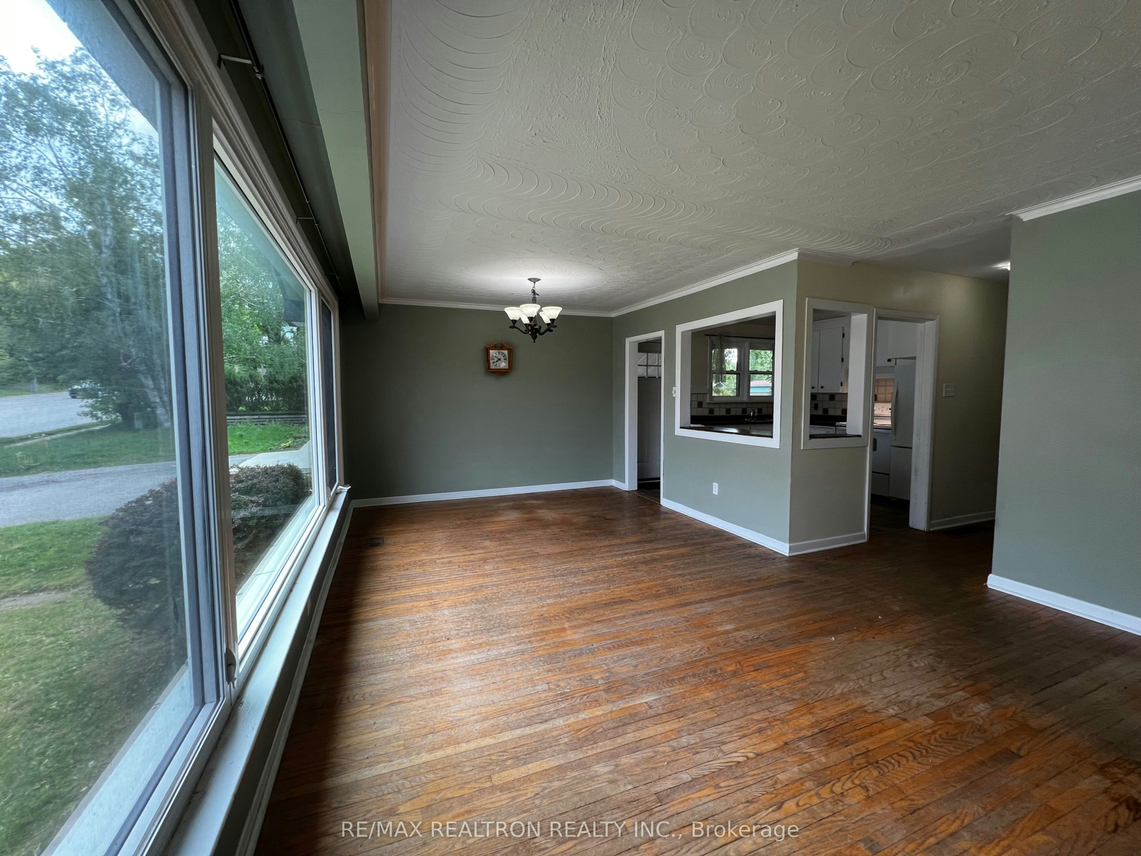 UPPER-244 St Vincent Street, Barrie, ON, L4M 3Z8 - 5