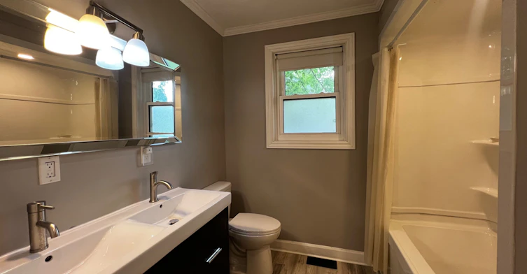 UPPER-244 St Vincent Street, Barrie, ON, L4M 3Z8 - 12
