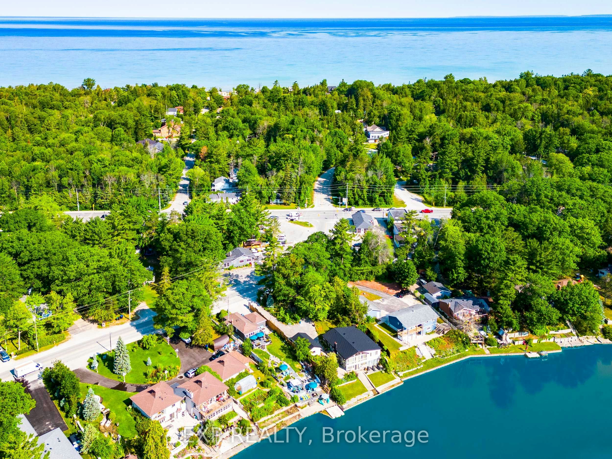 27 Sunnidale Road S, Wasaga Beach, ON, L9Z 2M5 - 29