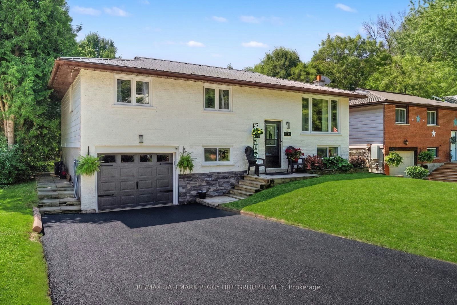 11 Harriet Street, Severn, ON, L0K 1E0