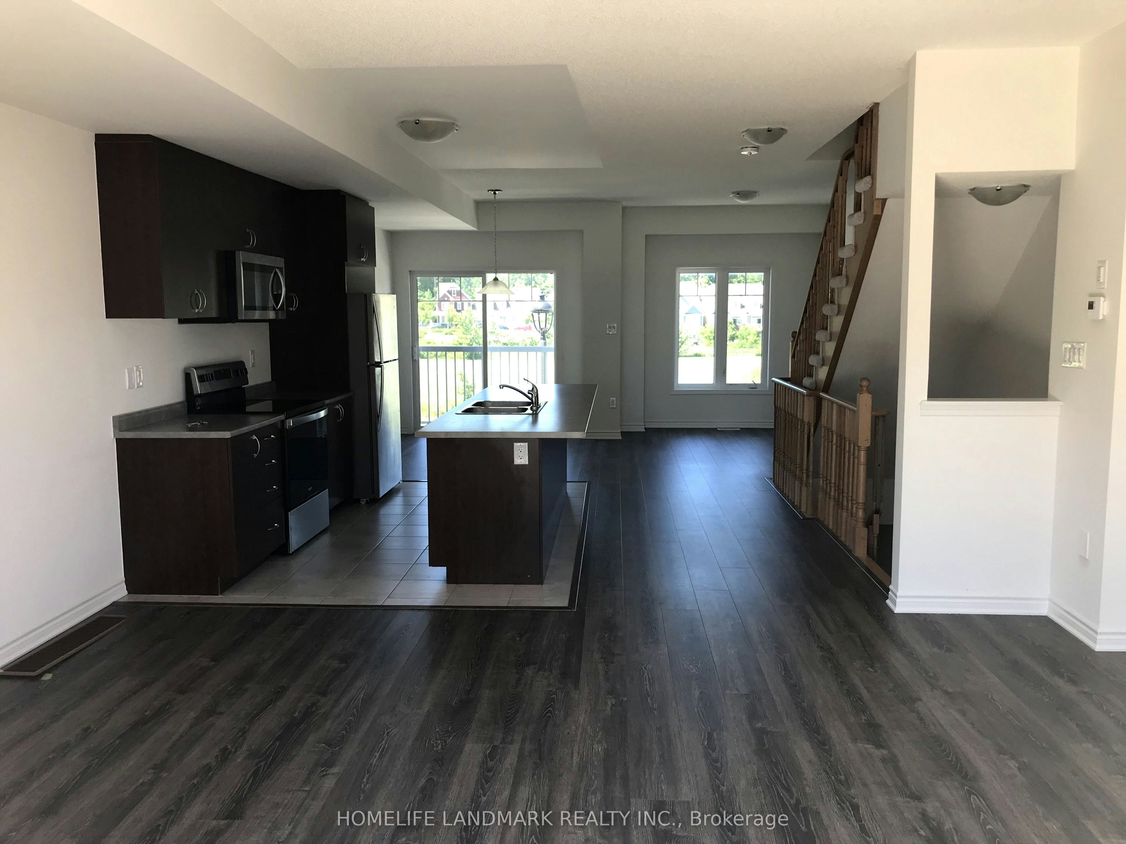 48 Village Gate Drive, Wasaga Beach, ON, L9Z 0J7 - 12
