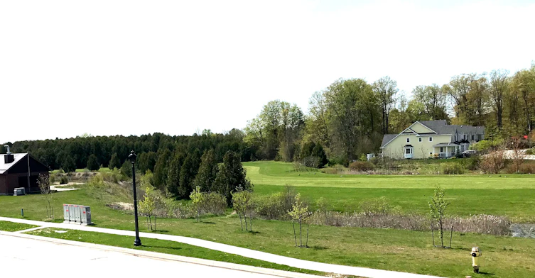 48 Village Gate Drive, Wasaga Beach, ON, L9Z 0J7 - 3