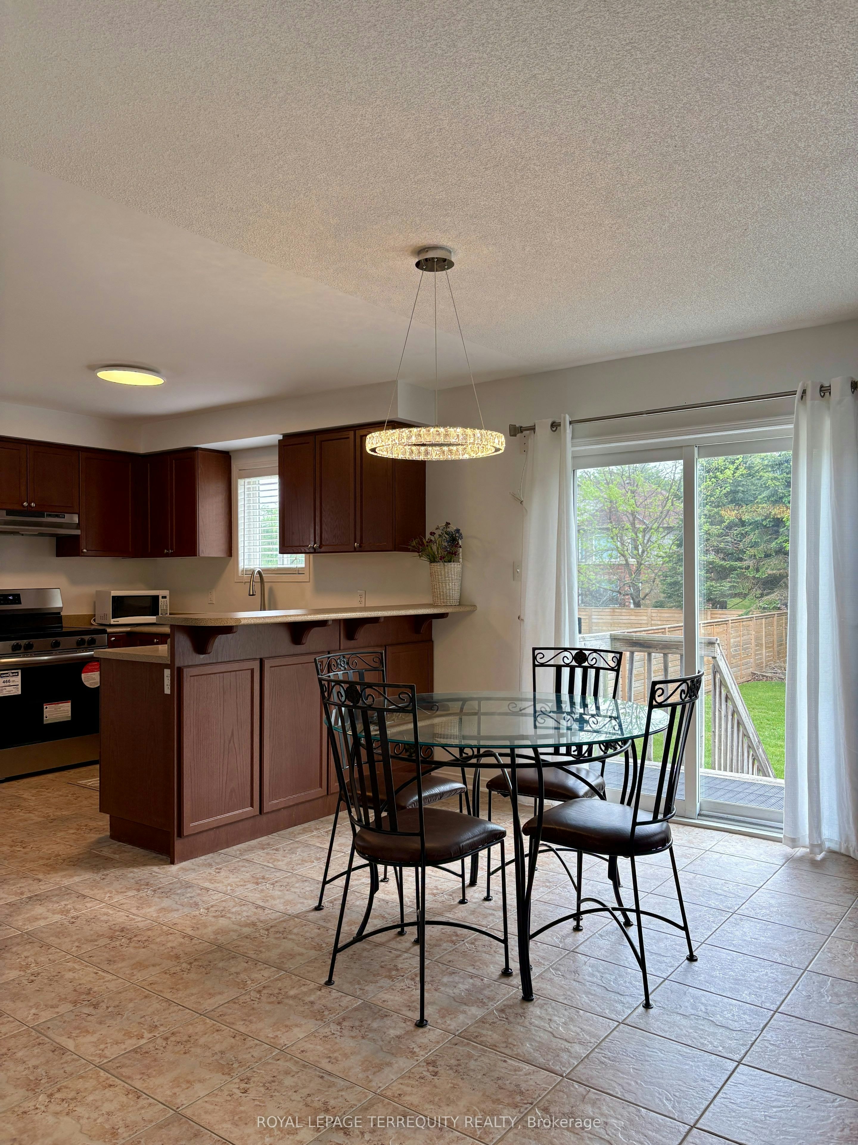 55 Regina Boulevard, Wasaga Beach, ON, L9Z 1M8 - 4