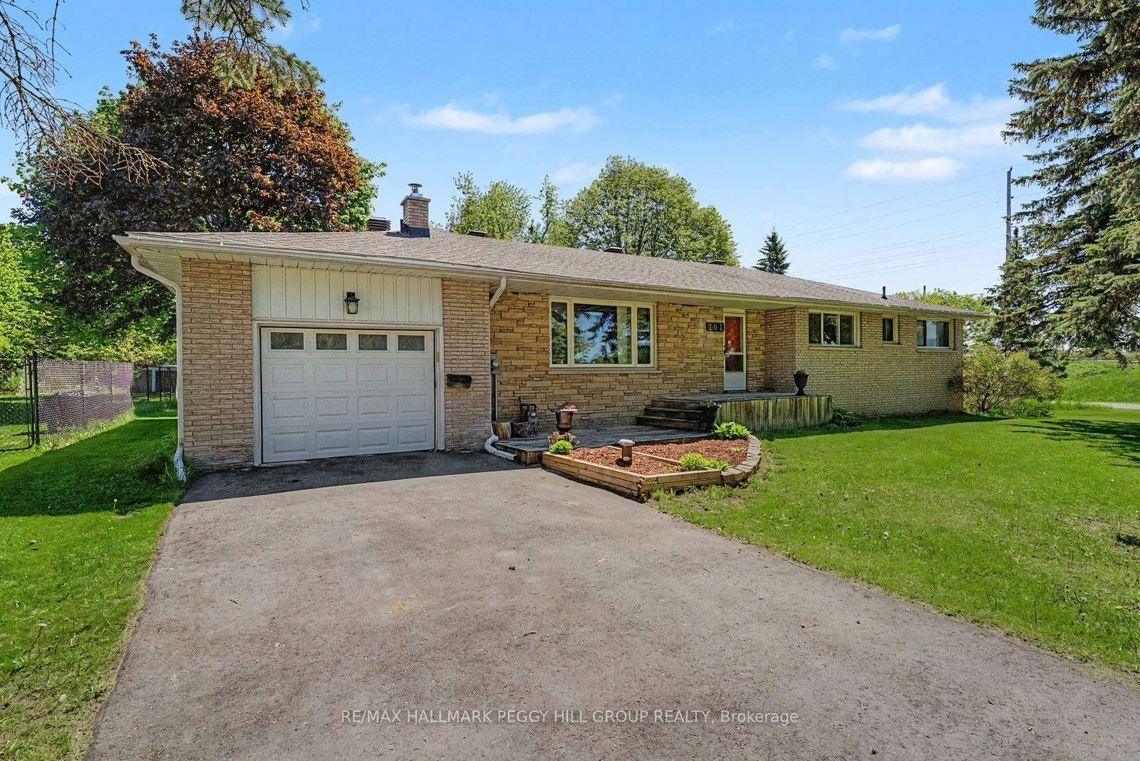 201 Dodson Road, Barrie, ON, L4N 4K2