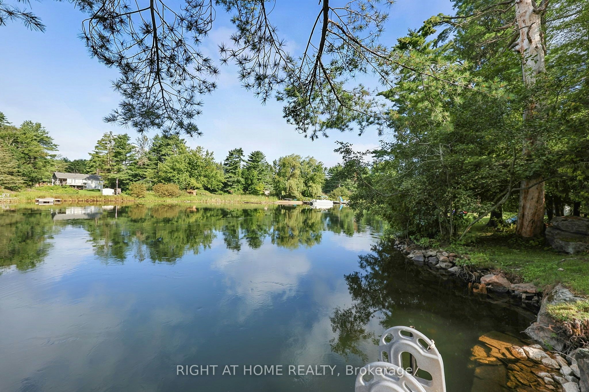 8168 Laidlaw Avenue, Ramara, ON, L0K 2B0