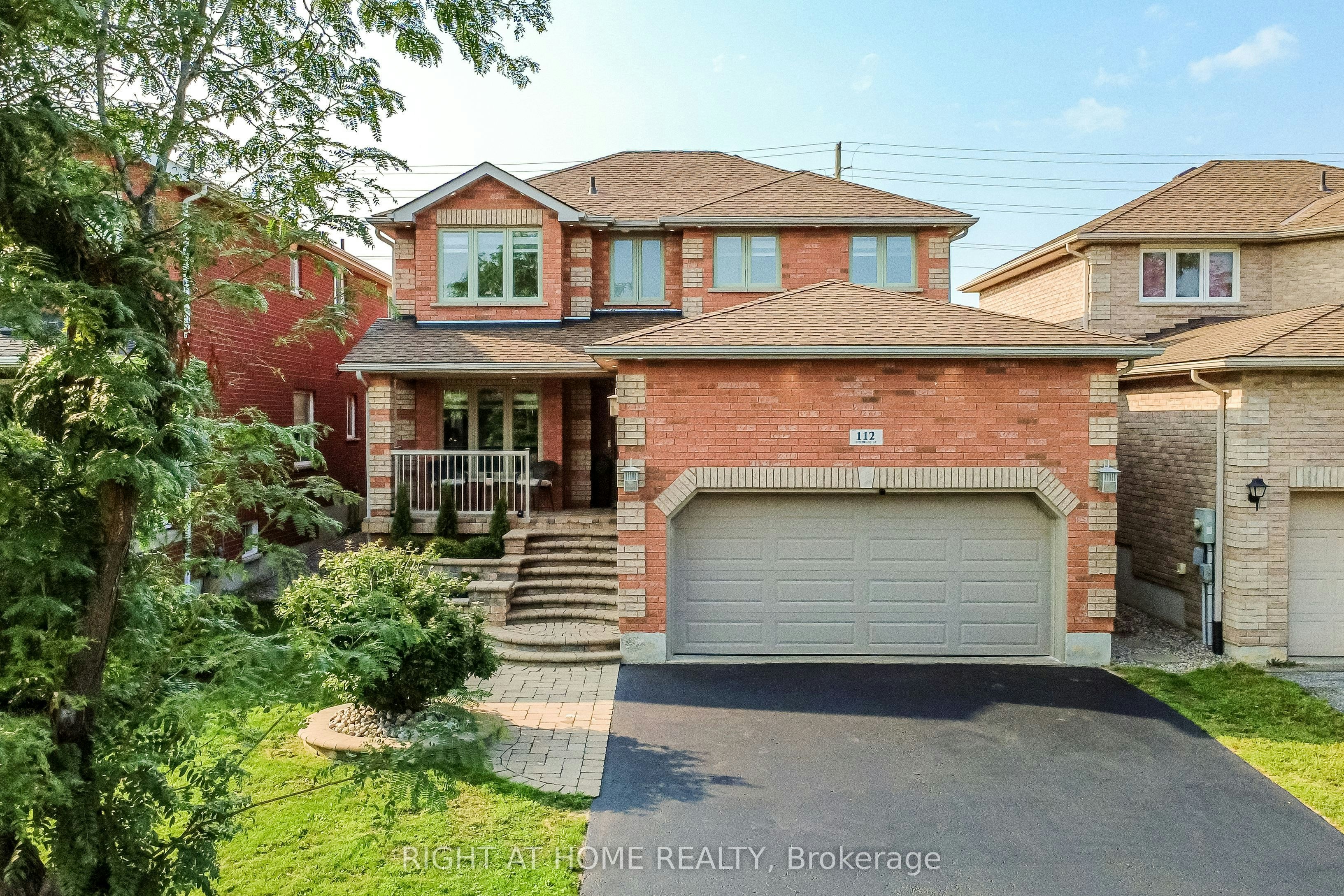 112 Birchwood Drive, Barrie, ON, L4M 6X4