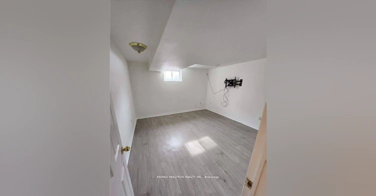 Bsmnt-49 Hanmer Street E, Barrie, ON, L4M 6V3 - 3
