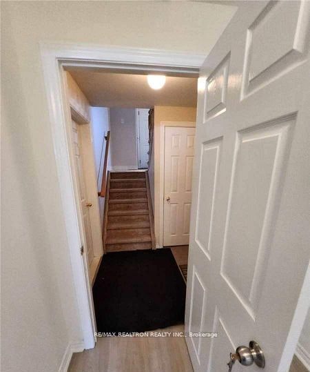 Bsmnt-49 Hanmer Street E, Barrie, ON, L4M 6V3 - 8
