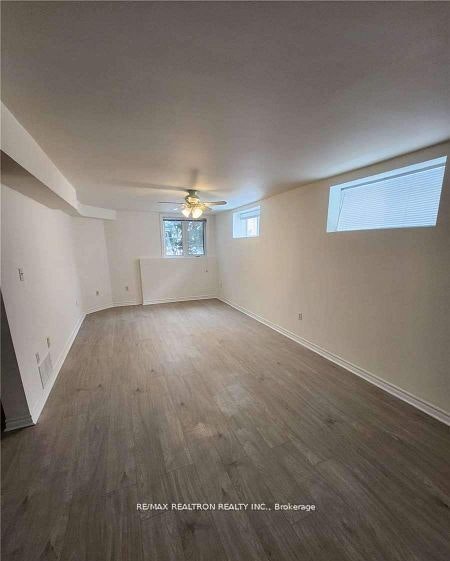 Bsmnt-49 Hanmer Street E, Barrie, ON, L4M 6V3 - 4