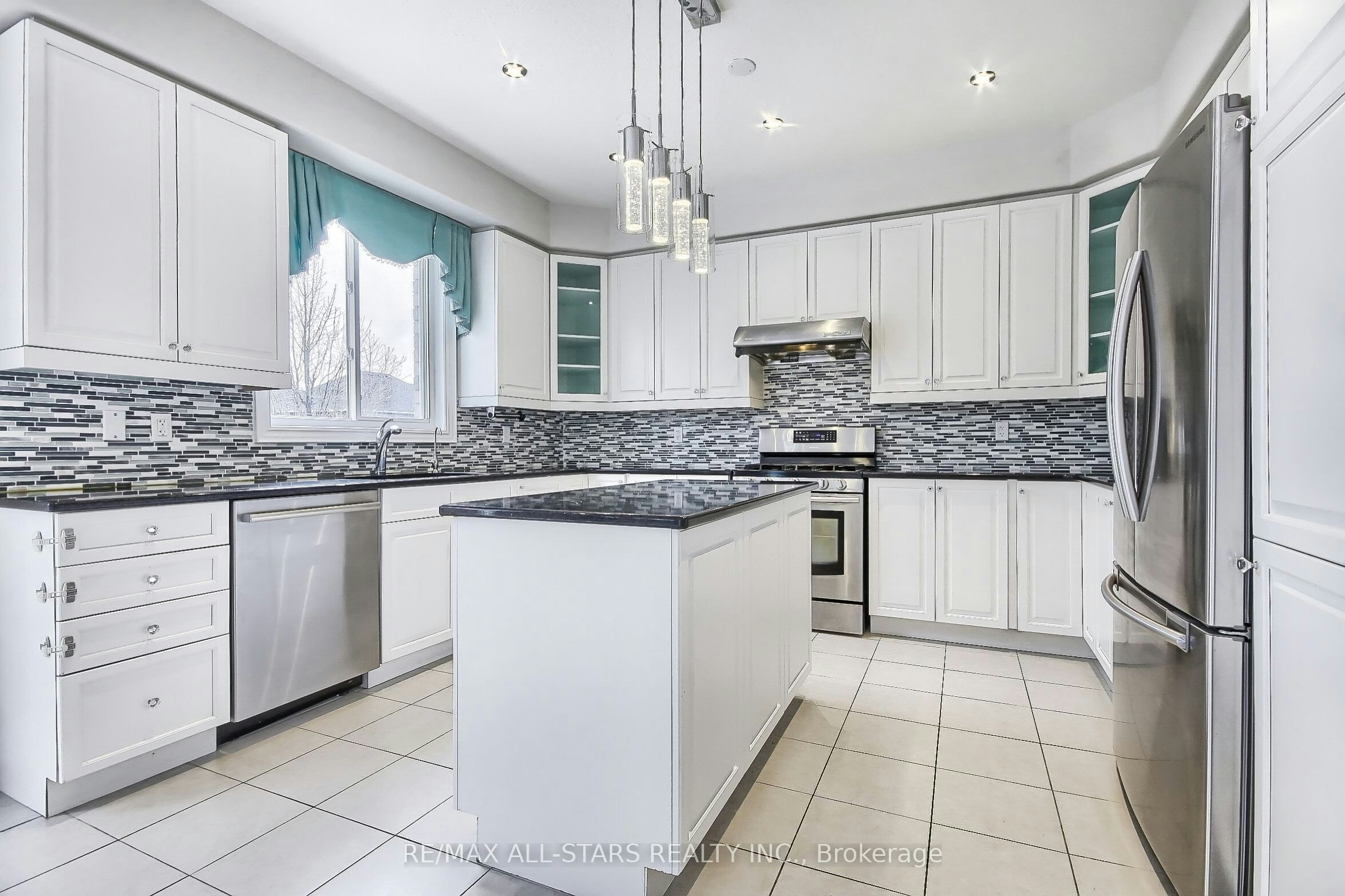 78 Jewel House Lane, Barrie, ON, L4N 5X1 - 6