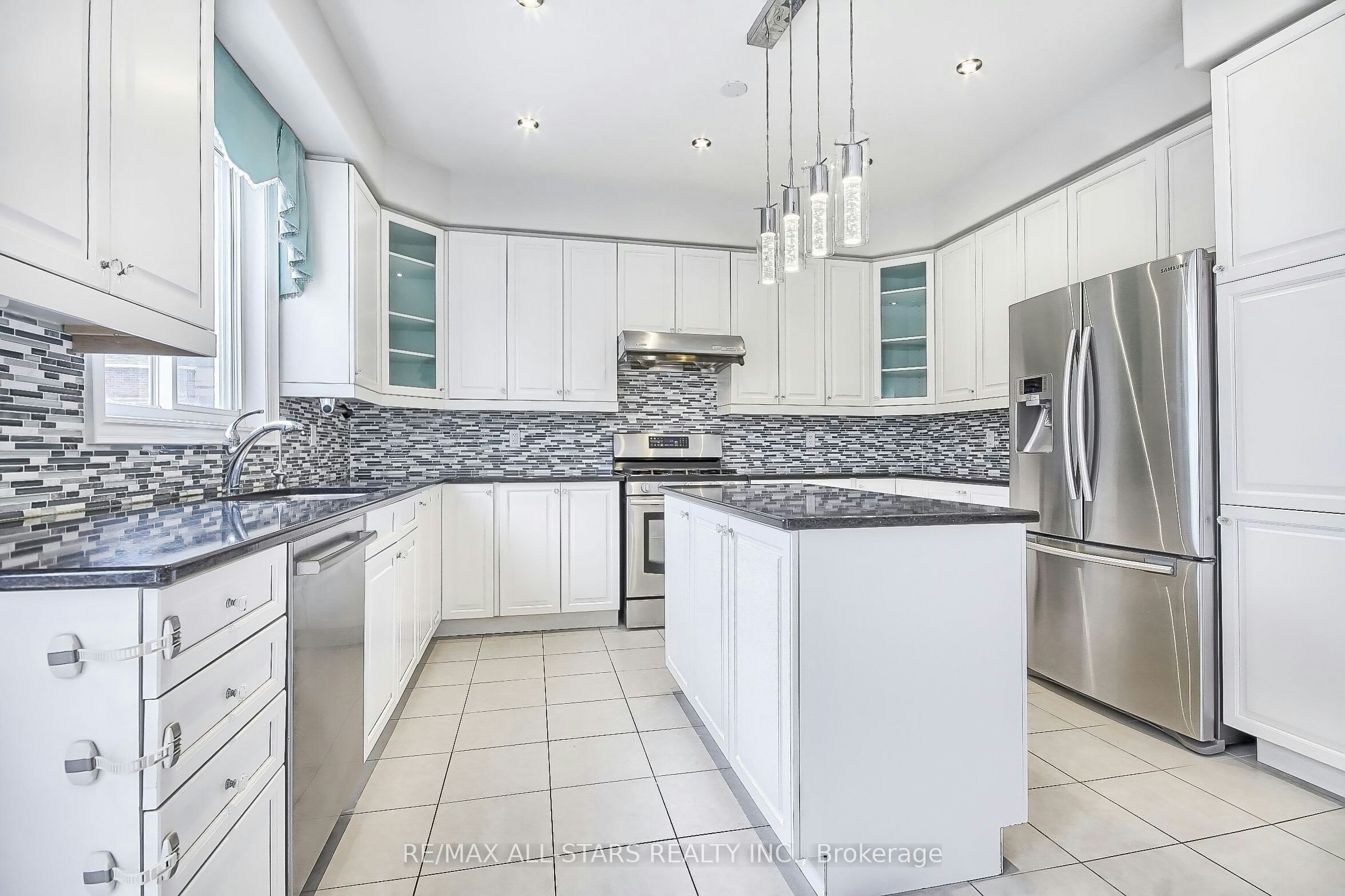 78 Jewel House Lane, Barrie, ON, L4N 5X1 - 7