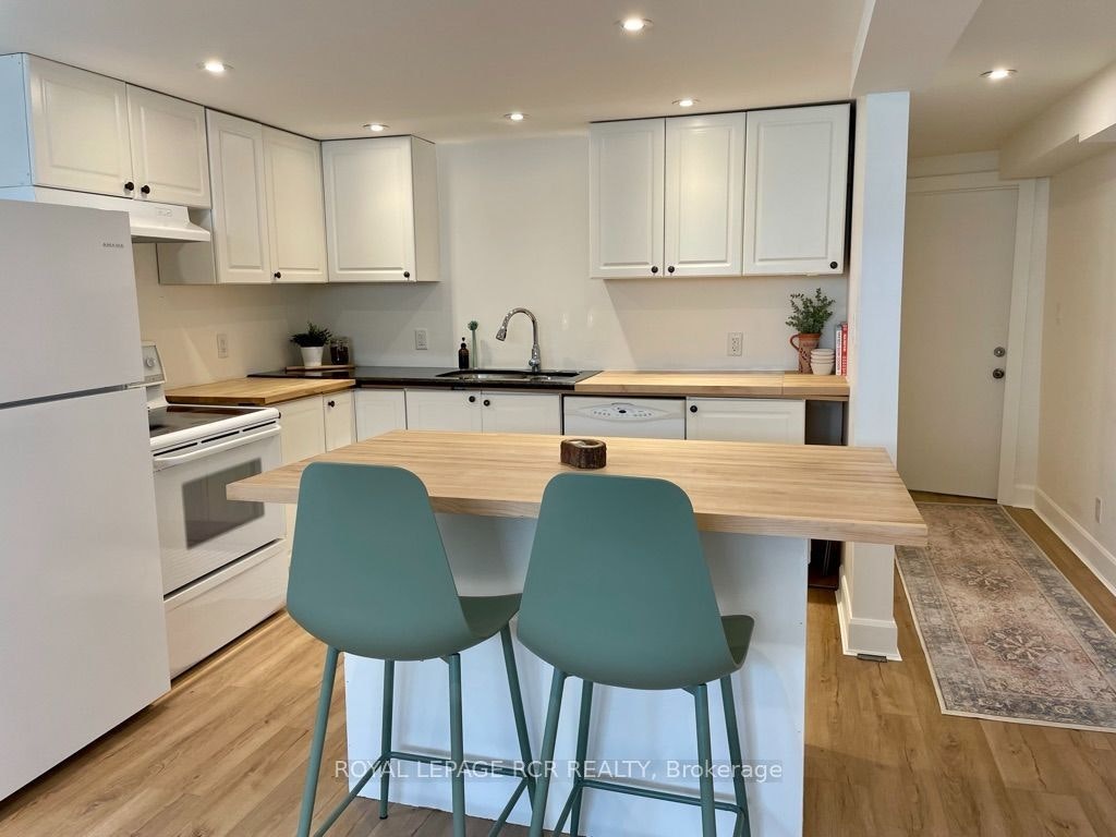 18 Watts Crescent, Collingwood, ON, L9Y 4A5 - 3