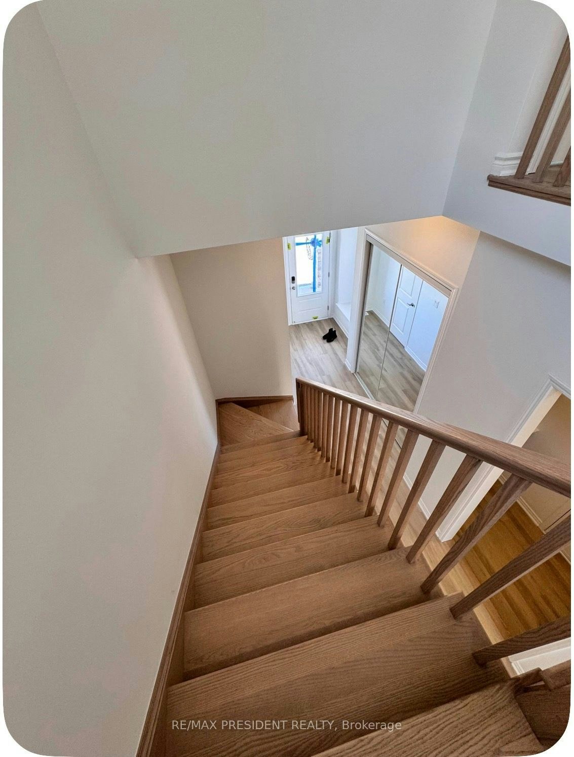 57 Lower Street, Barrie, ON, L9J 1B3 - 2