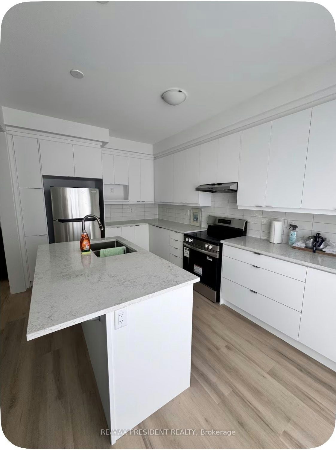 57 Lower Street, Barrie, ON, L9J 1B3 - 7