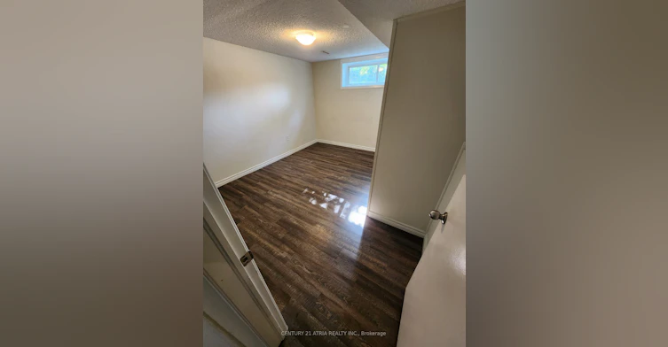 Lower-76 Bernick Drive, Barrie, ON, L4M 2V6 - 13