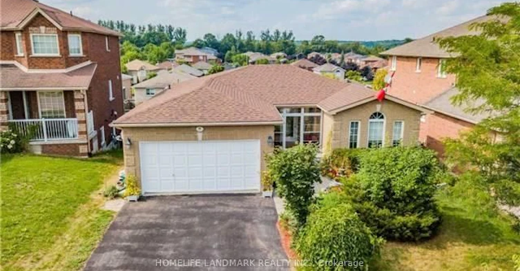 Main-10 Marjoy Avenue, Barrie, ON, L4M 6N6