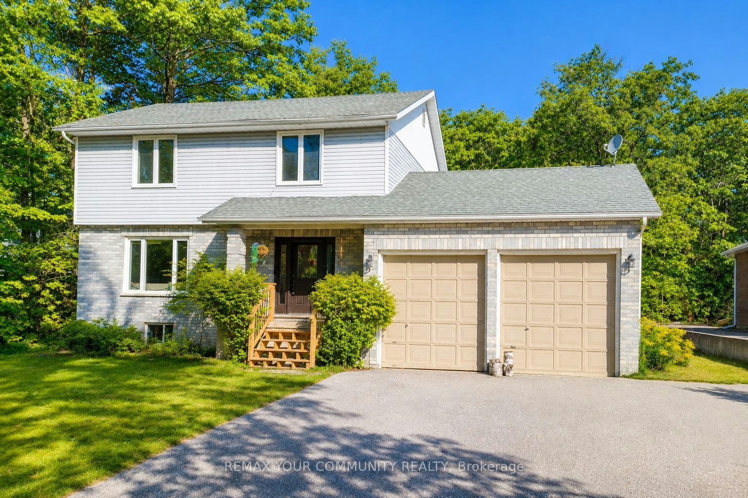 1138 Siesta Drive, Tiny, ON, L0L 1P1