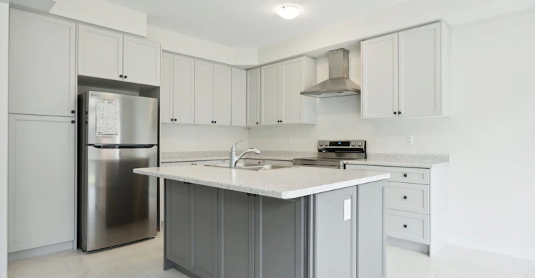 28 Tamworth Terrace, Barrie, ON, L9J 0W5