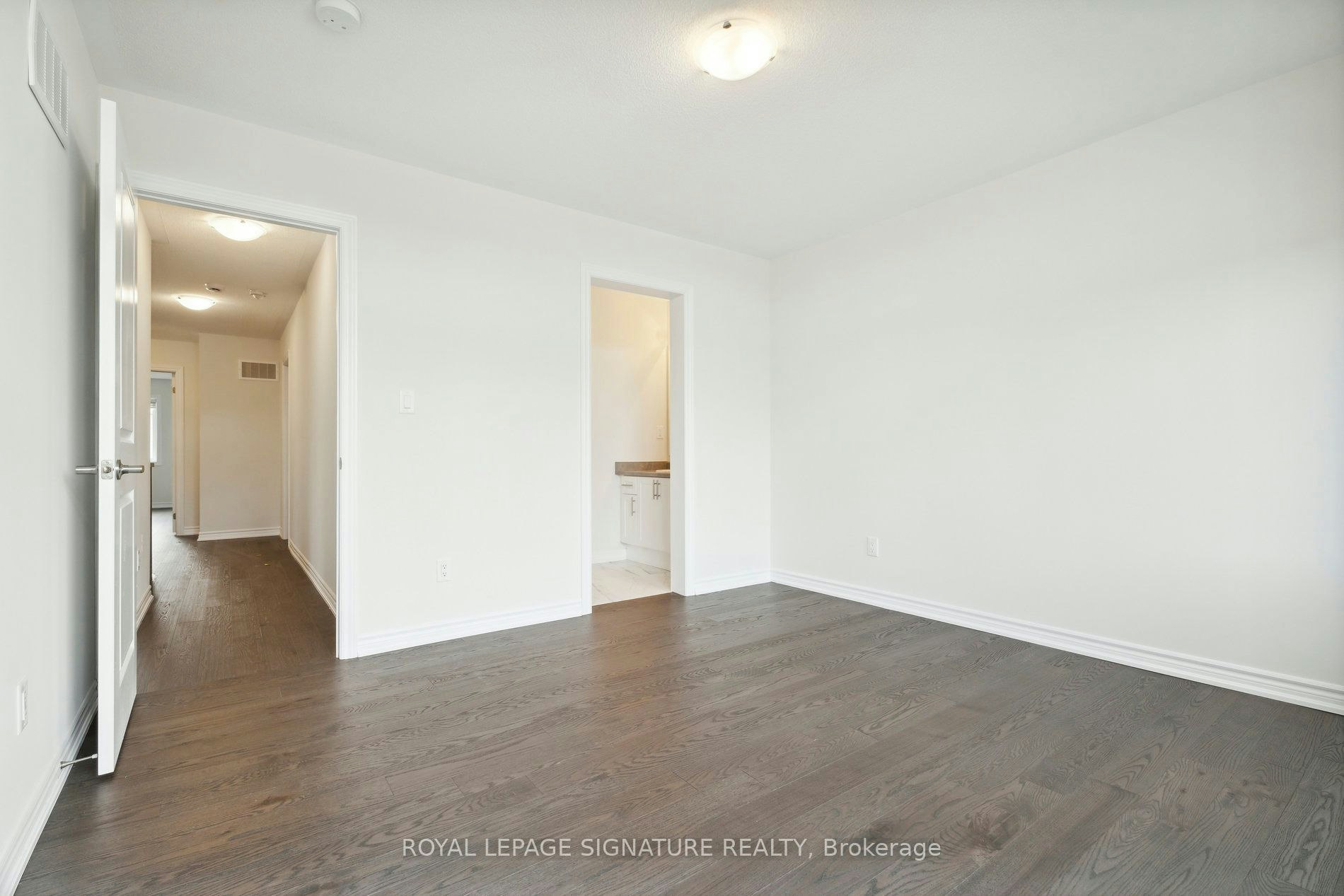 28 Tamworth Terrace, Barrie, ON, L9J 0W5 - 28