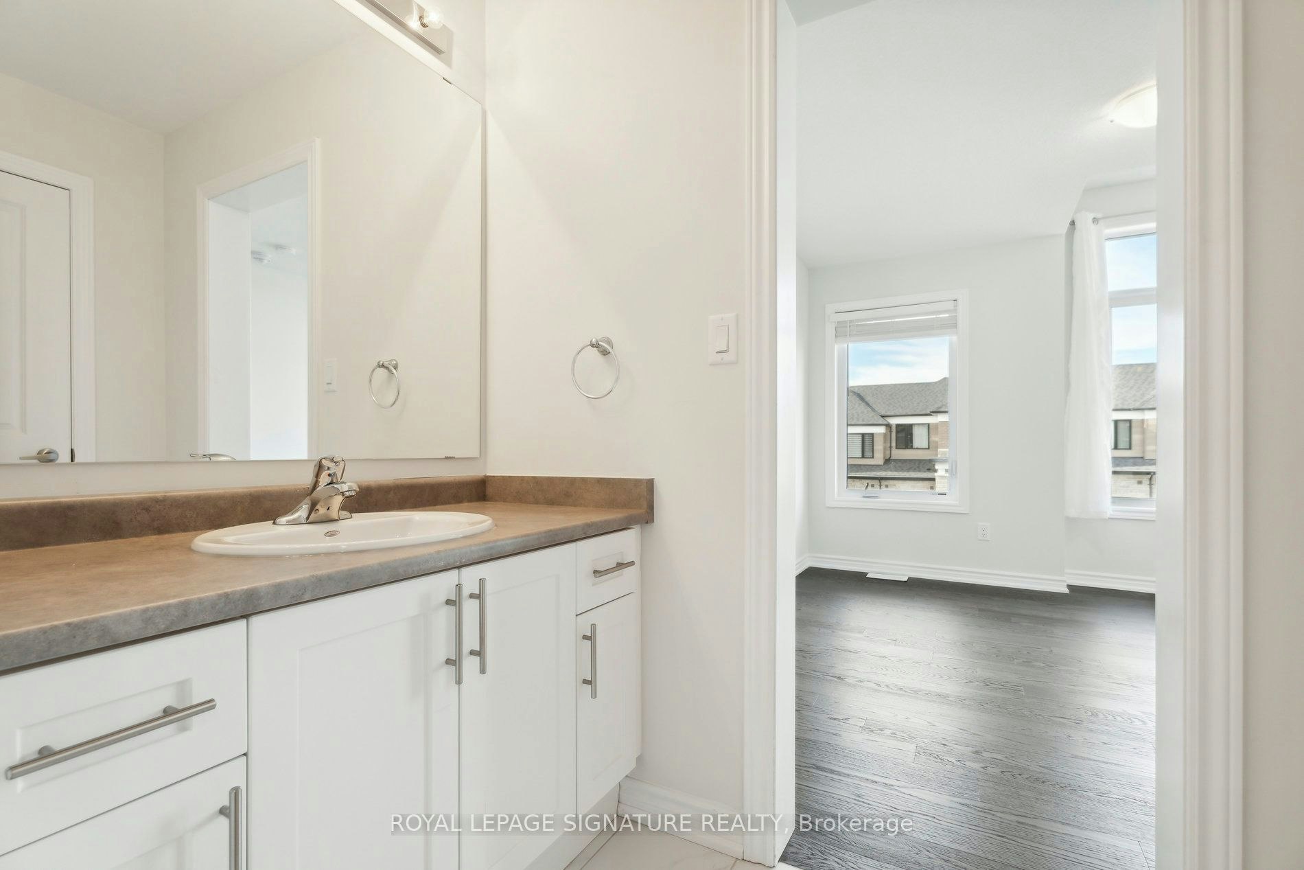 28 Tamworth Terrace, Barrie, ON, L9J 0W5 - 29