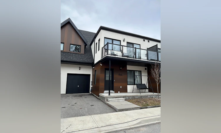 32 Ruby Crescent