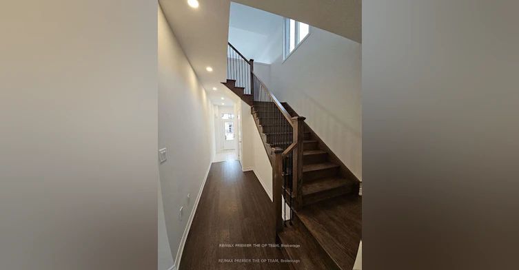 5 Abbey Crescent, Barrie, ON, L9J 0B7 - 6