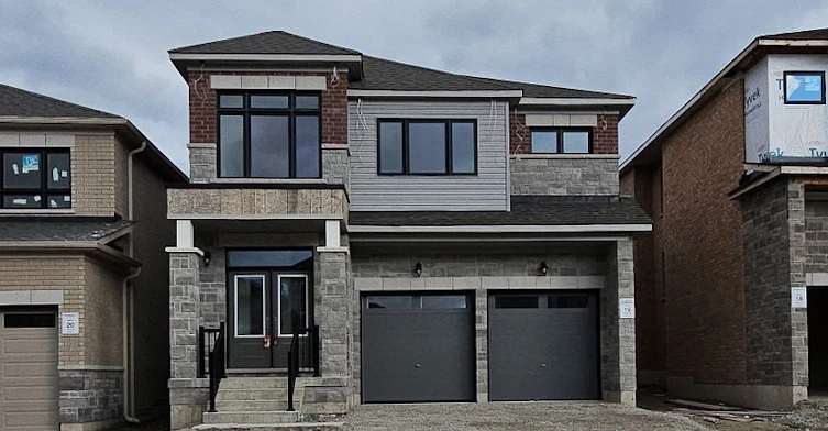 5 Abbey Crescent, Barrie, ON, L9J 0B7