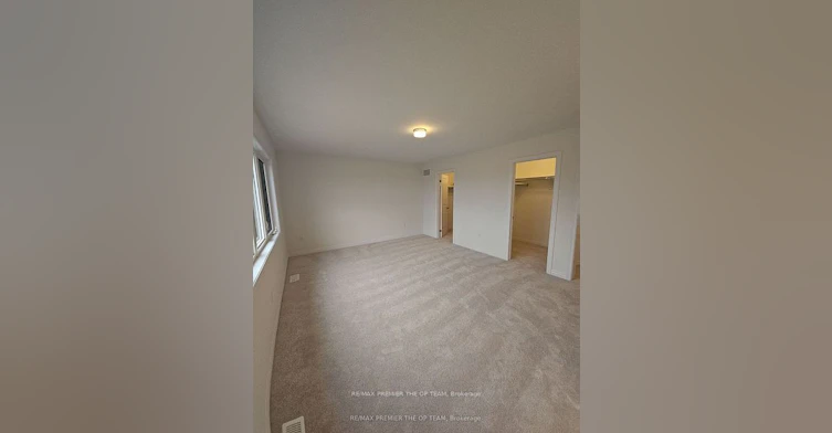 5 Abbey Crescent, Barrie, ON, L9J 0B7 - 11