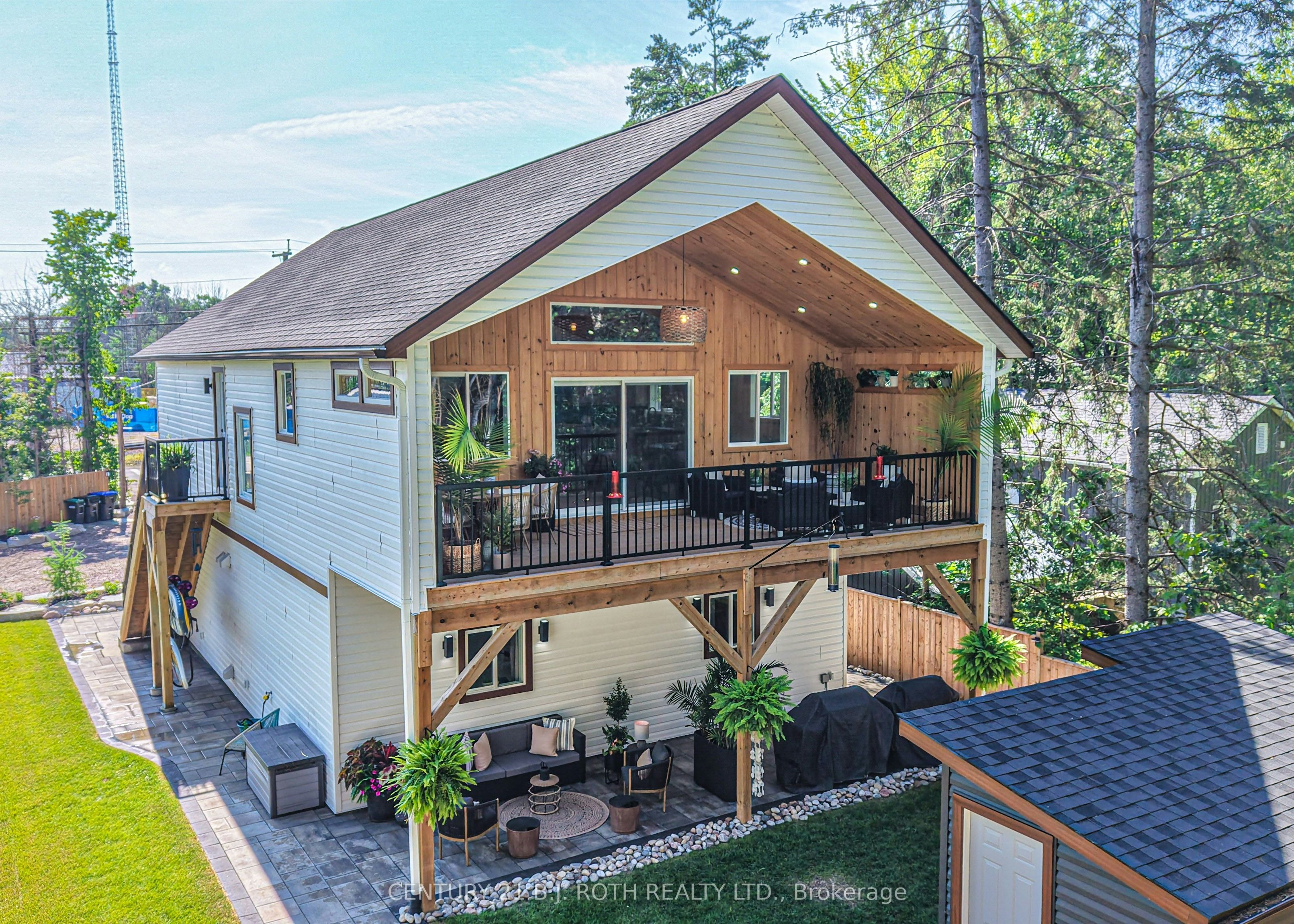 3332 Quetton Street, Severn, ON, L0K 2B0