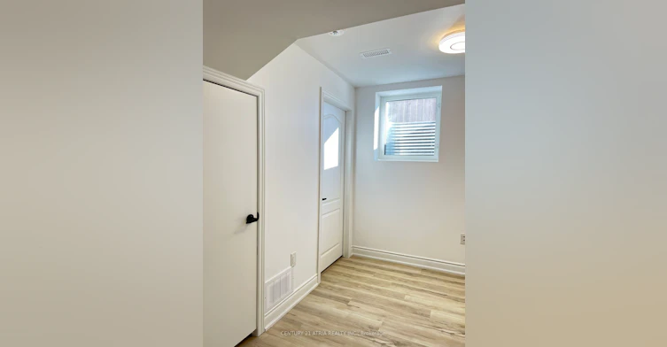 148 Dean Avenue, Barrie, ON, L4N 0V7 - 5
