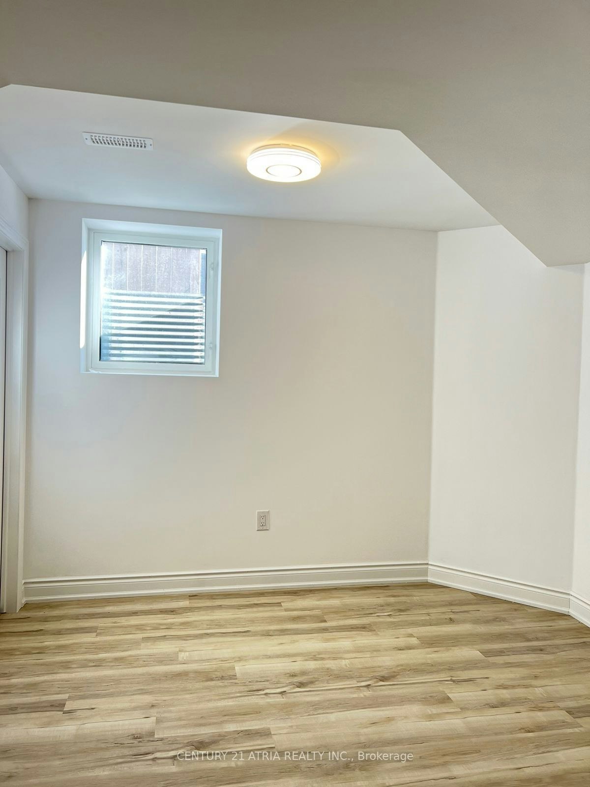 148 Dean Avenue, Barrie, ON, L4N 0V7 - 7