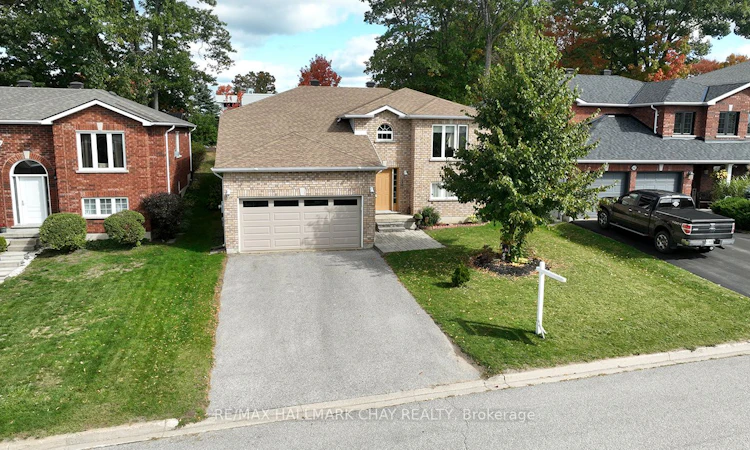 139 Wawinet Street