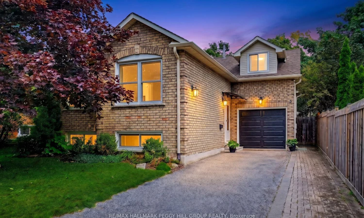 5 Barwick Drive