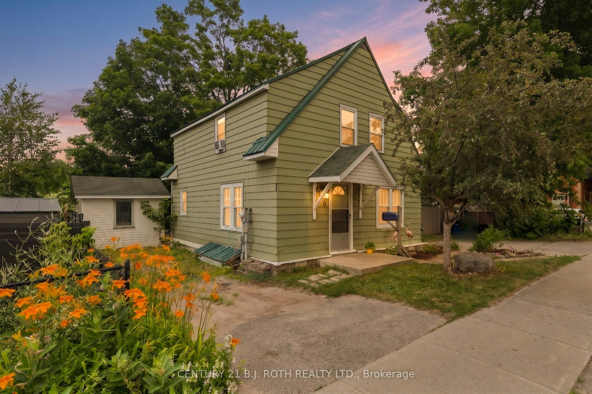 356 West Street N, Orillia, ON, L3V 5E4