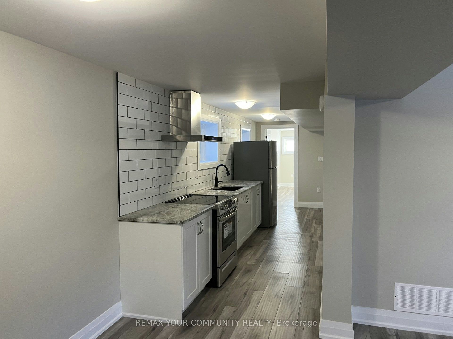 52A Janice Drive, Barrie, ON, L4N 5N4 - 3