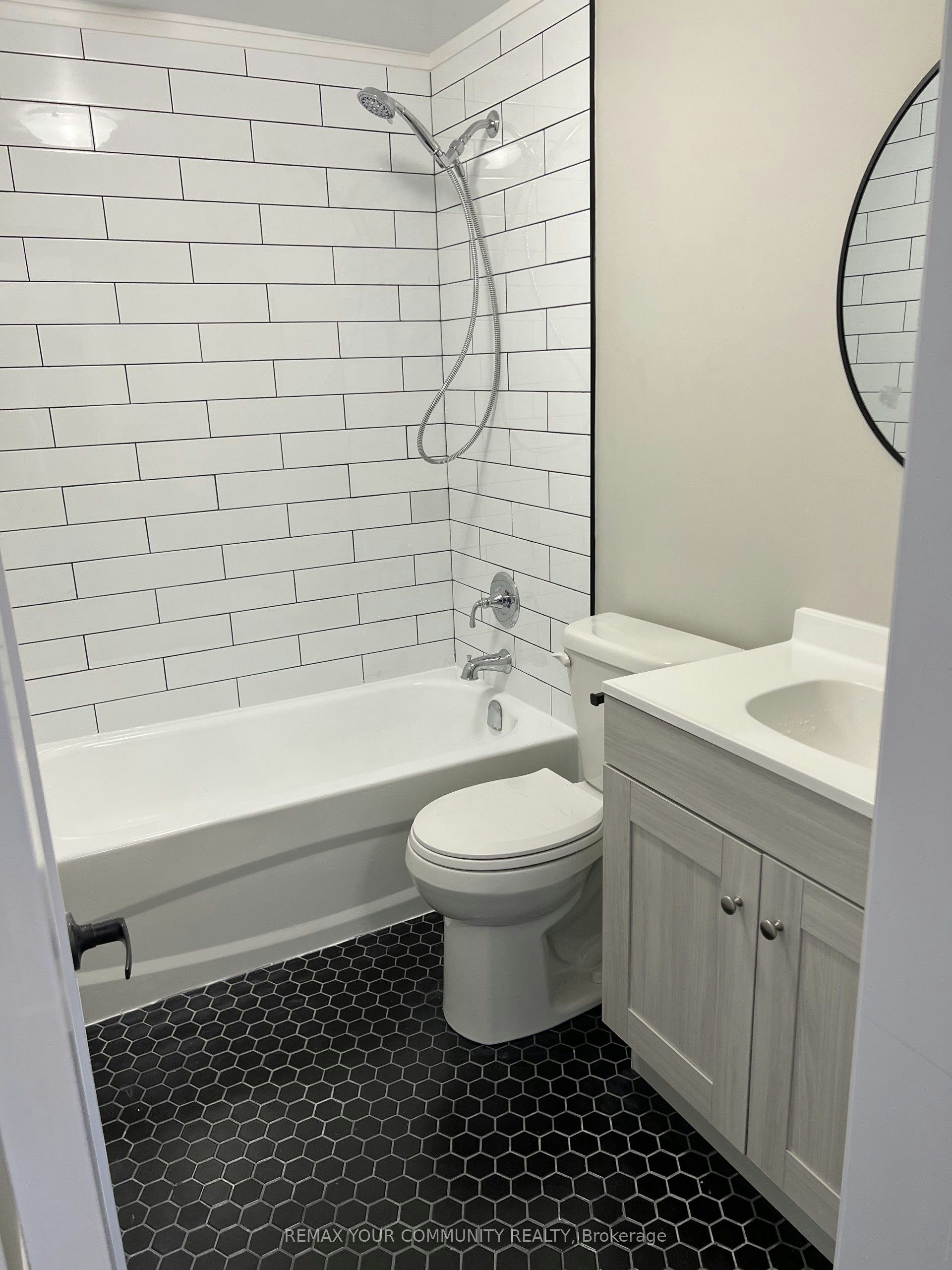 52A Janice Drive, Barrie, ON, L4N 5N4 - 8