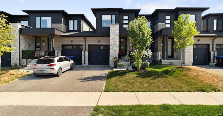 54 Eberhardt Drive, Wasaga Beach, ON, L9Z 0K5 - 2